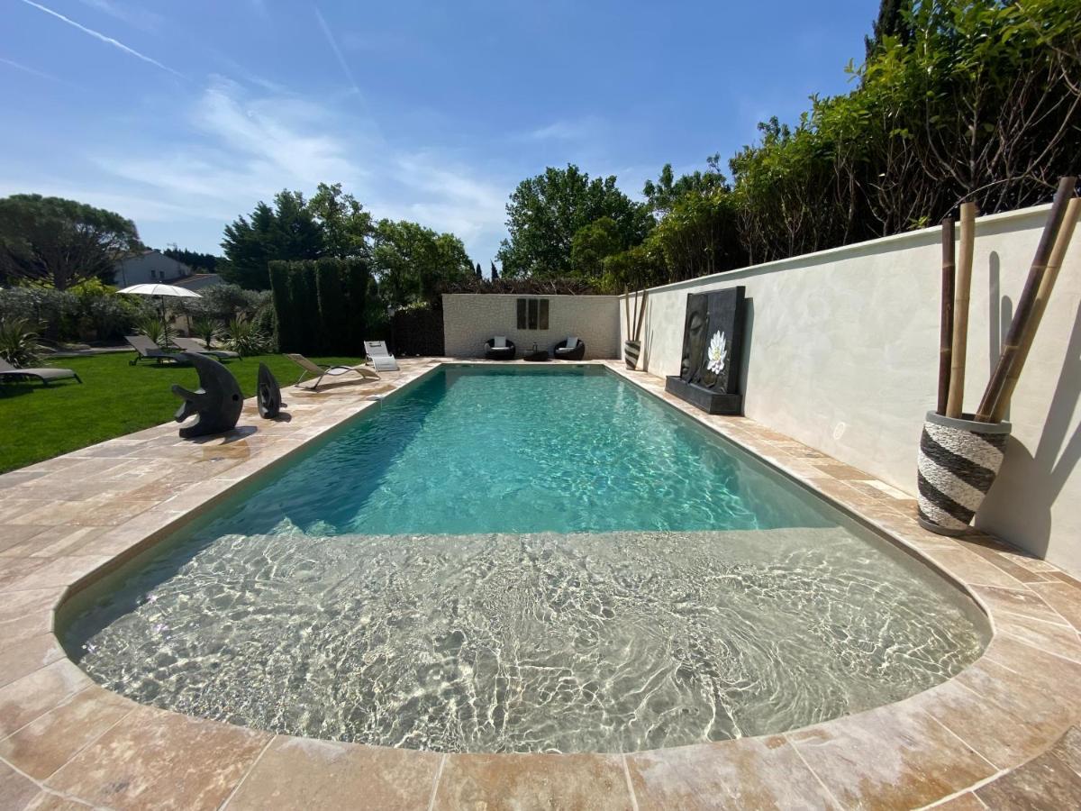 Mas Beau Soleil&Spa Gîtes de Charme avec Jacuzzi Privé Saint-Rémy-de-Provence Exterior foto
