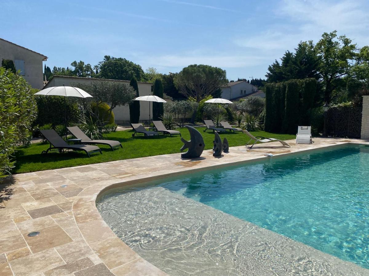 Mas Beau Soleil&Spa Gîtes de Charme avec Jacuzzi Privé Saint-Rémy-de-Provence Exterior foto