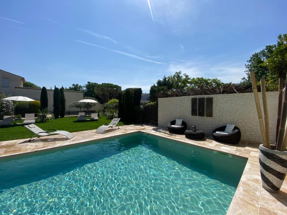 Mas Beau Soleil&Spa Gîtes de Charme avec Jacuzzi Privé Saint-Rémy-de-Provence Exterior foto